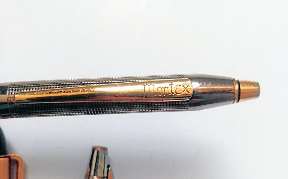 Canetas antigas Montex,Chromatic . Cada 8€.