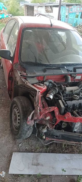 Ланос на запчастини або відновлення