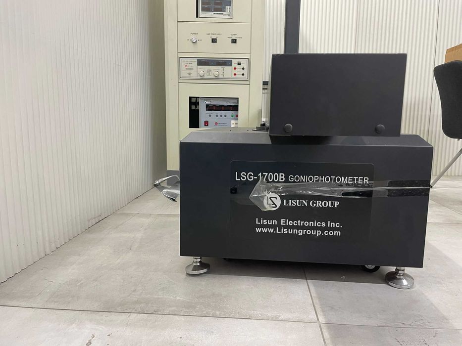 Goniofotómetro Lisun LSG-1700B – Alta Precisão (Laboratório/LED) – Usado