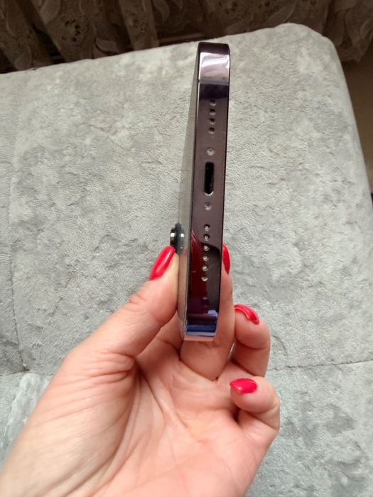 Продається айфон 14 про мах на 256 ГБ