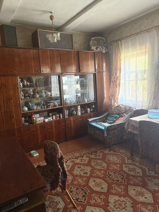 Продам затишний будинок