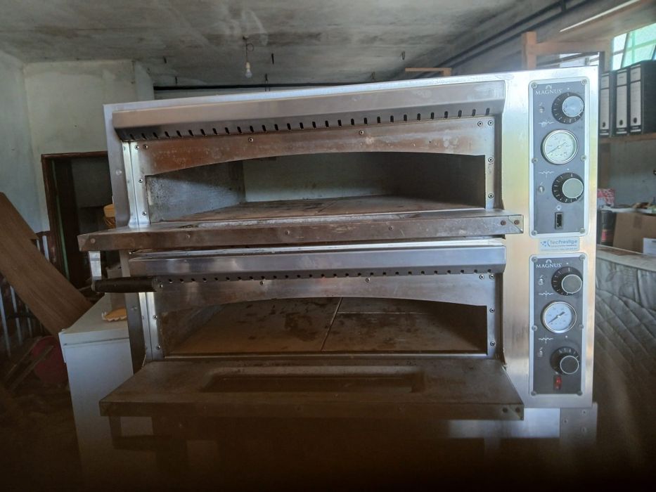 Material proveniente de um restaurante que encerrou recentemente