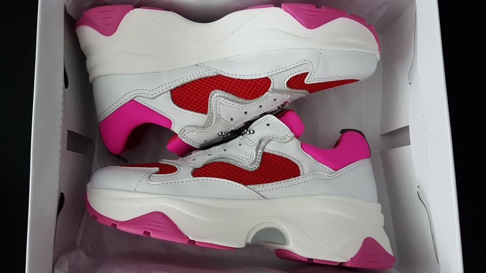 Подростковые кроссовки из нат.кожи Catwalk Chunky 36 размер,оригинал.