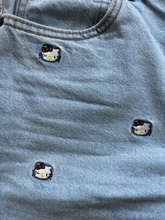 Джинси з Hello Kitty