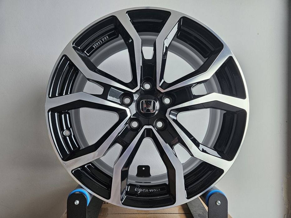 Honda HR-V 18 " Nowe 5x114,3 CR-V Civic HRV CRV Czarne Poler Felgi