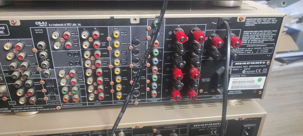 Zestaw amplitunerów Marantz