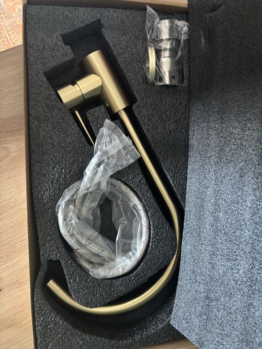 Kitchen Mixer- Torneira Misturadora Brushed Gold