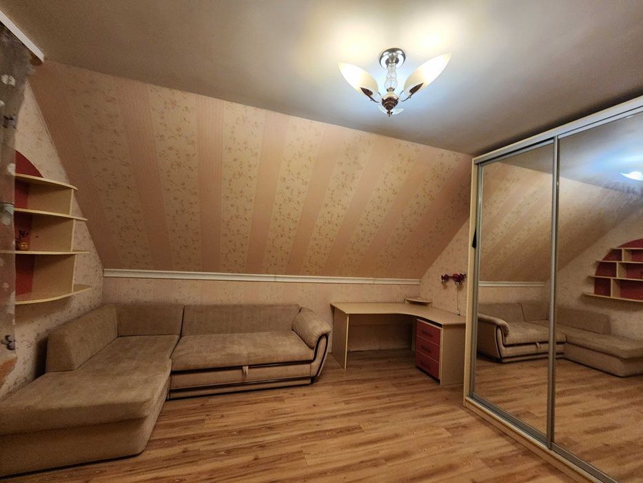 ВІтаю! Продам будинок в передмісті Києва, Крюківщина_Тарасівка.