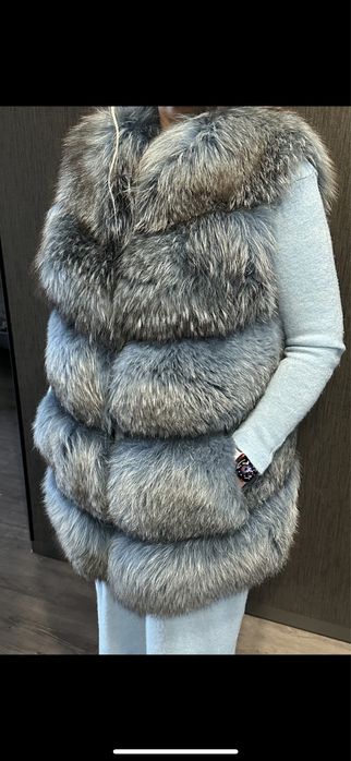 Жилет из лисицы Италия