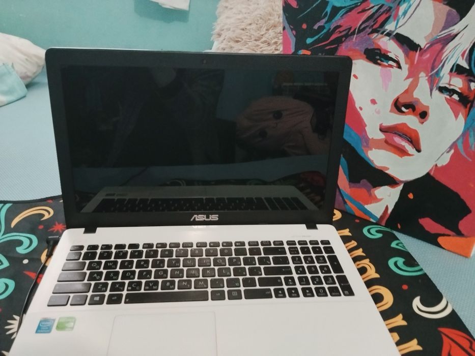 ASUS  Х552С ноутбук