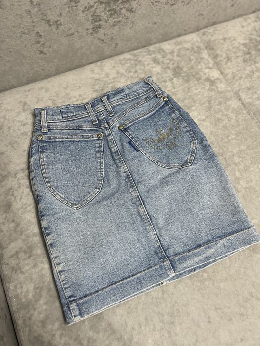 Джинсова спідниця