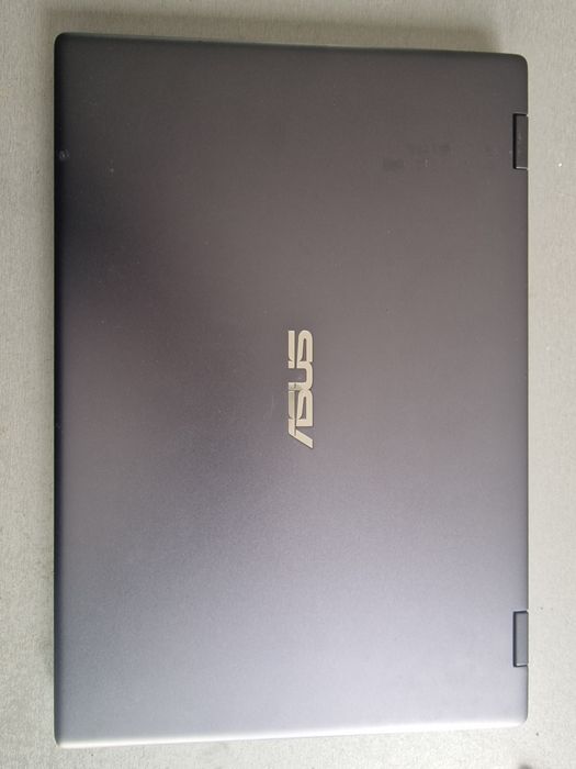 Продам ноутбук Asus J412u на запчастини