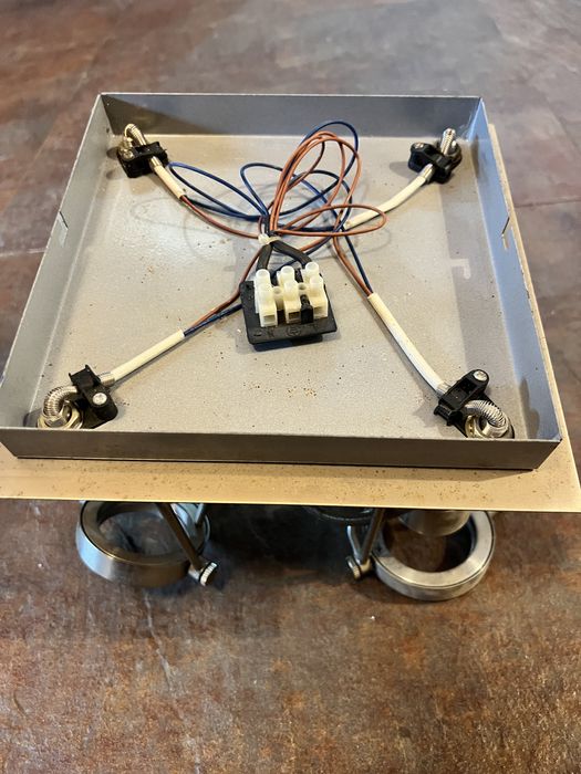 Candeeiro teto com 4 lampadas