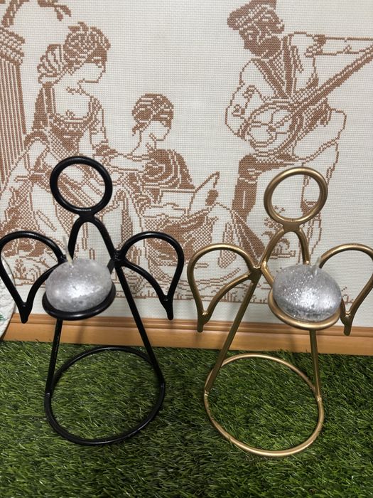 Anjos feitos por um ferreiro