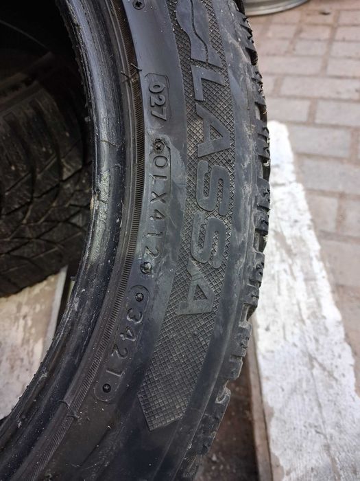 2x używane opony zimowe 235/45 R17 Lassa Gwarancja Montaż Duży wybór