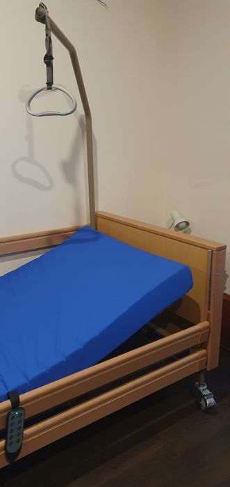 Sprzedam nowe łóżko rehabilitacyjne.