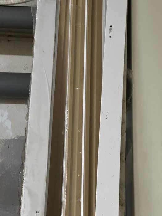 rodapés brancos faus 70x14 mm – 6 packs