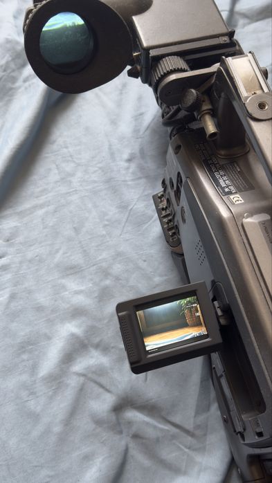 JVC GY-DV5000 Camcorder Profissional + Fujinon