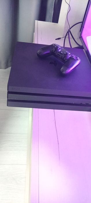 Ps 4 pro обмен в хорошем состоянии