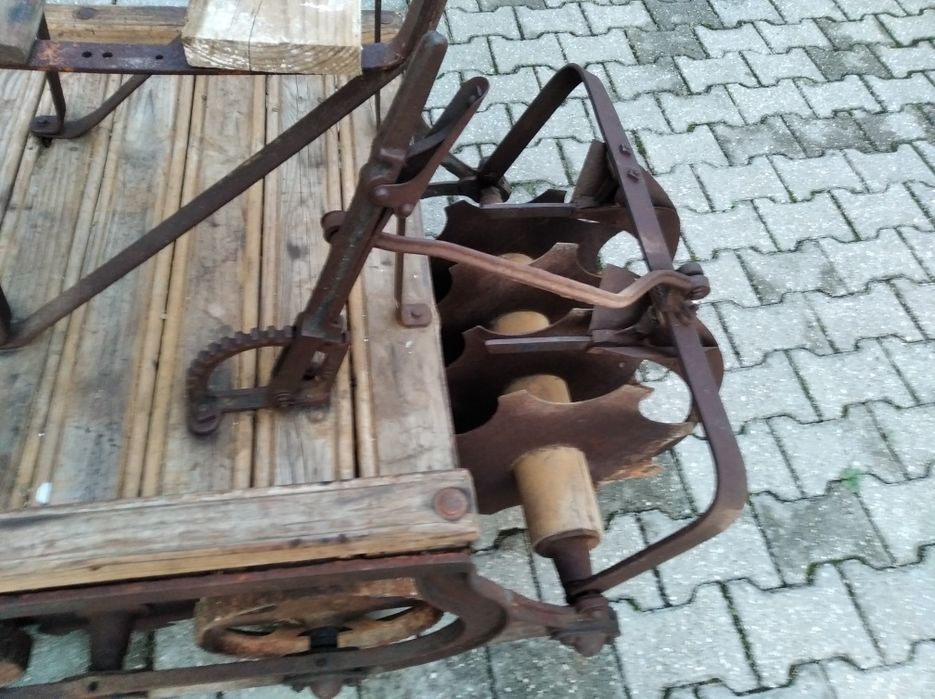 Arado, Charrua, Alisador de Terra, Peça Agrícola Séc.XlX.