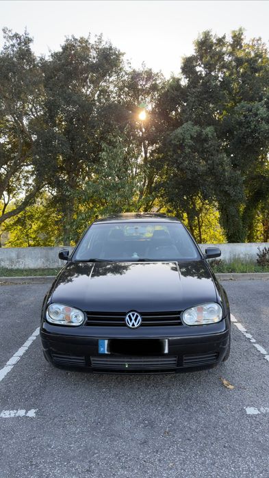 VW Golf IV 1.9 TDI 115cv Highline | 3 Portas | Teto de Abrir | Jantes 17