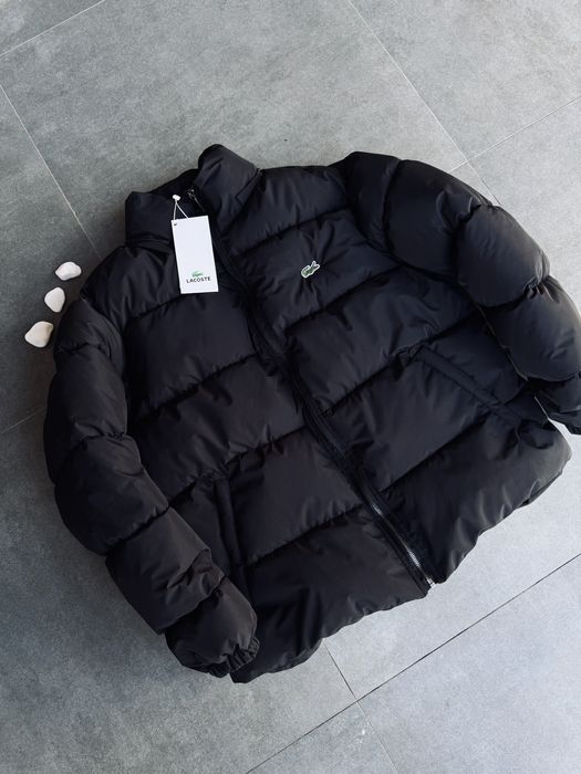 Зимова куртка з капюшоном Lacoste