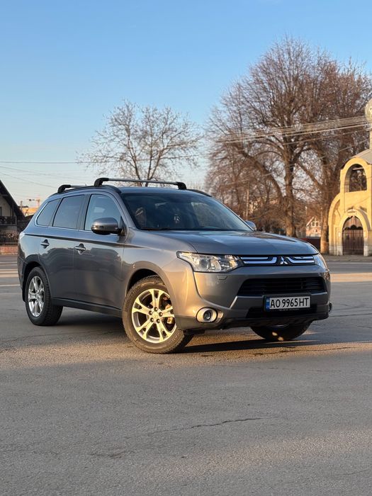 Mitsubishi Outlander
