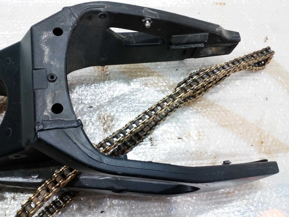 Suzuki GSX R 1000 K7 K8 wahacz + łańcuch