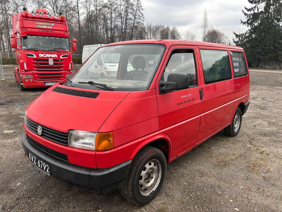 Volkswagen Transporter T4 1.9 TD 9miejsc.