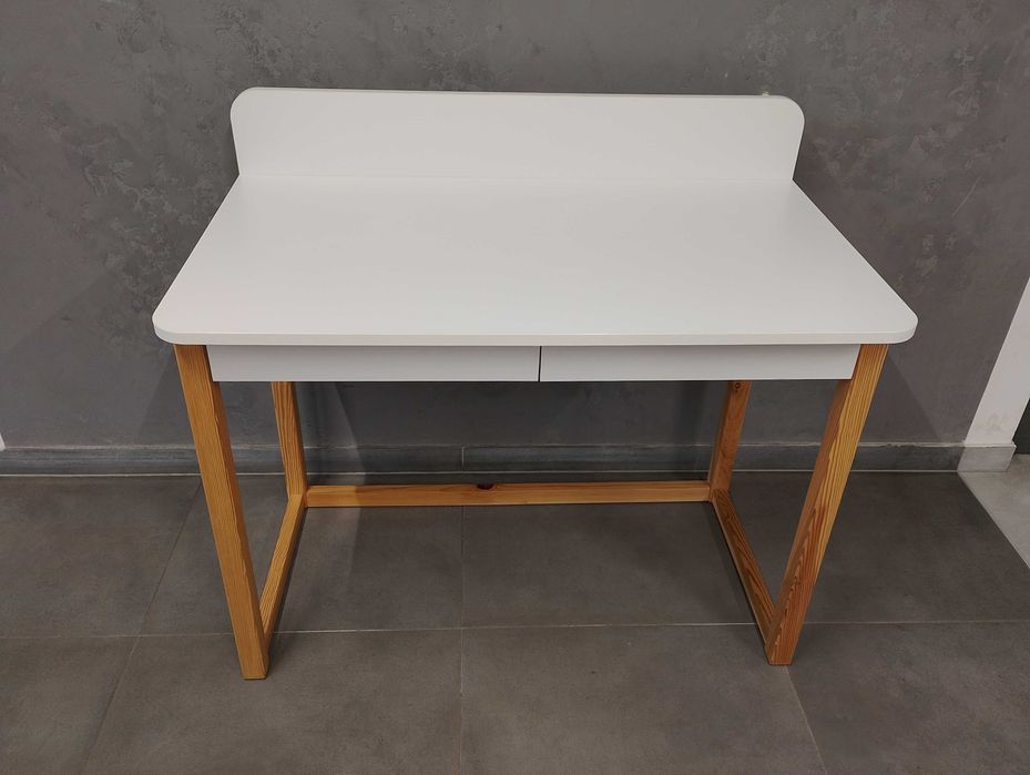 Biurko Verysimpl B-DES8 z szufladami i ogranicznikiem 100 x 58 x 75 cm