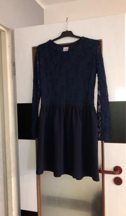 Granatowa Sukienka
