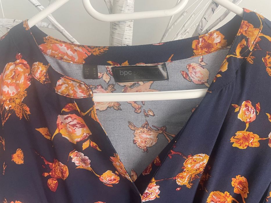 Sukienka w kwiaty 38 Nowa