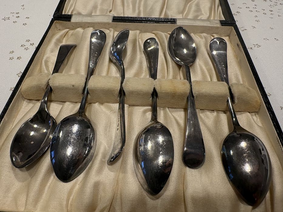 Zestaw 6 antycznych, posrebrzanych łyżeczek
