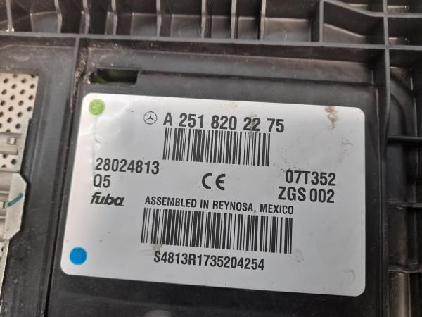 Amplificador de antena MERCEDES-BENZ Classe R (W251, V251)