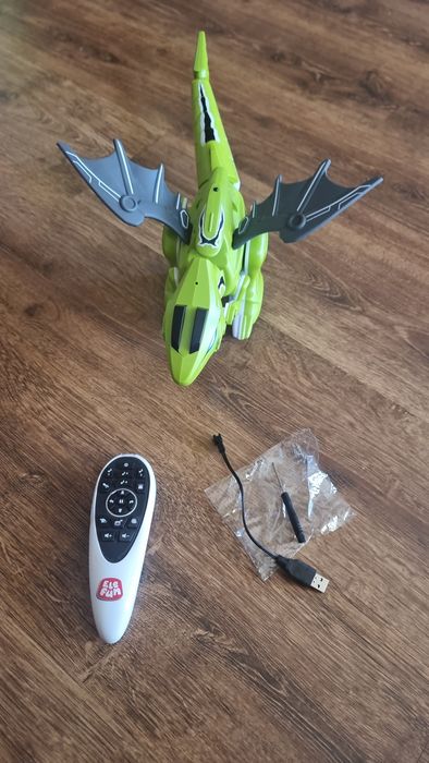 Interaktywny dinozaur Elefun 47 cm