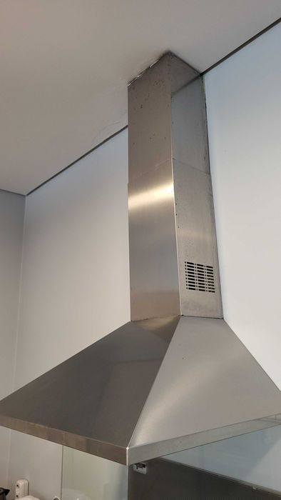 Exaustor IKEA em ótimo estado