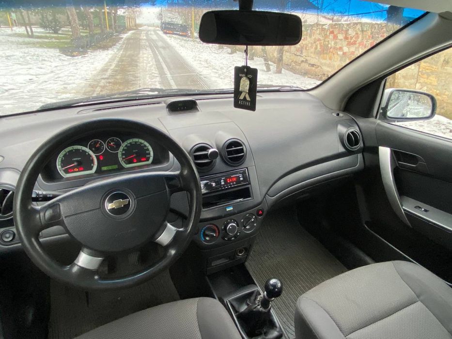 Продам Chevrolet Aveo 1.5