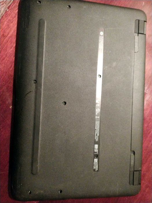 Ноутбук не рабочий HР 15.6", Intel N3710, 4 GB DDR3, 500 GB HDD