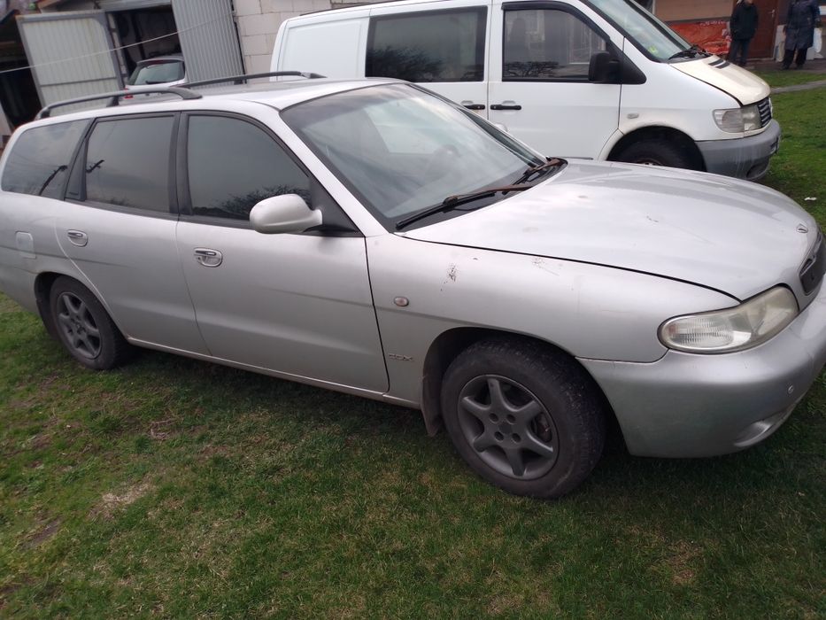 Daewoo Nubia універсал 2.0і