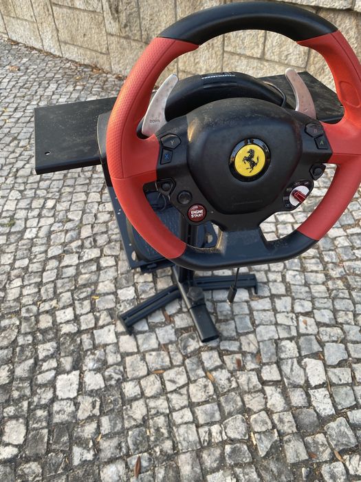 Volante Thrustmaster Ferrari 458 Spider + Suporte Wheel Stand