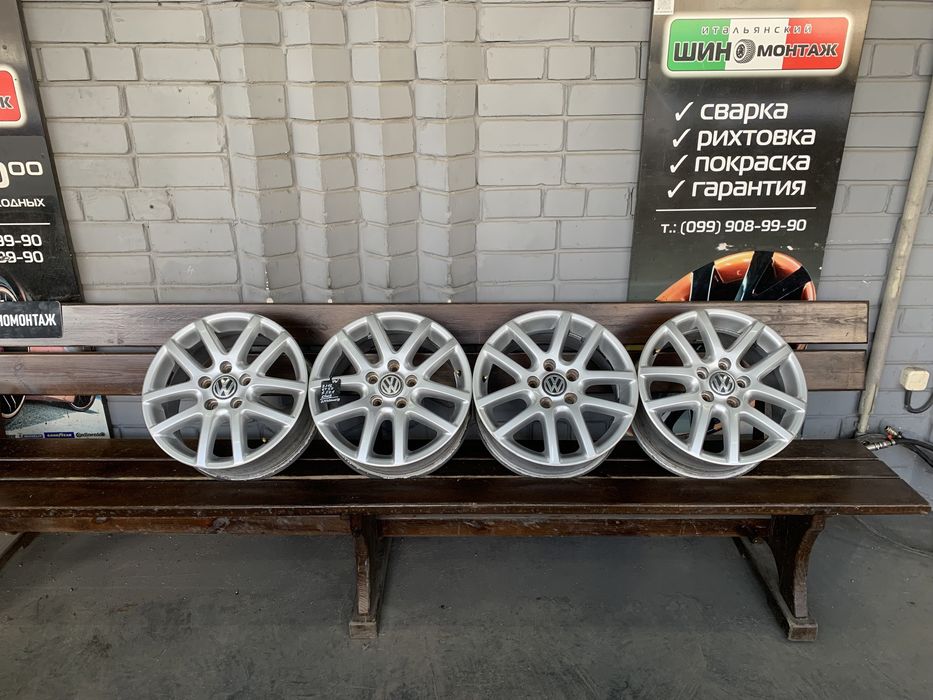 99 Оригинальные литые диски Volkswagen 5/112 R16 et58