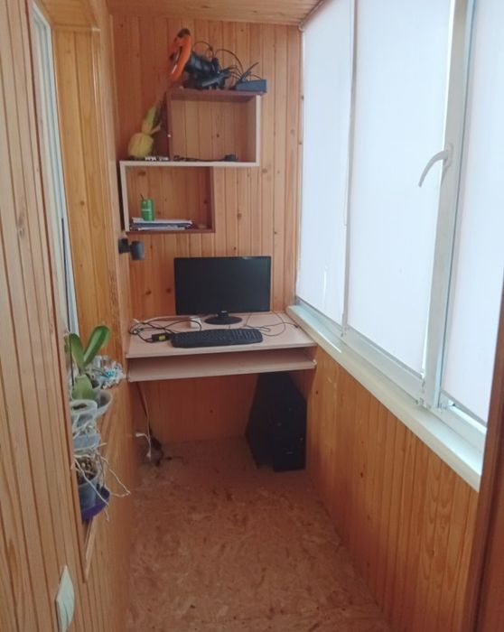 Квартира 2х кімнатна.Волочиськ.Центр.