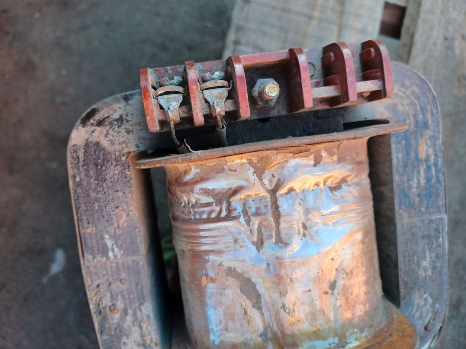 Трансформатор ОСУ1-0,4 выхода 220/36