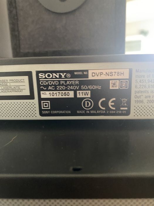 Zestaw głośnikow oraz amplituner i odtwarzacz DVD