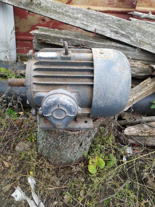 Електродвигун. 3 кВт. 920 об/ хв новий в роботі не був