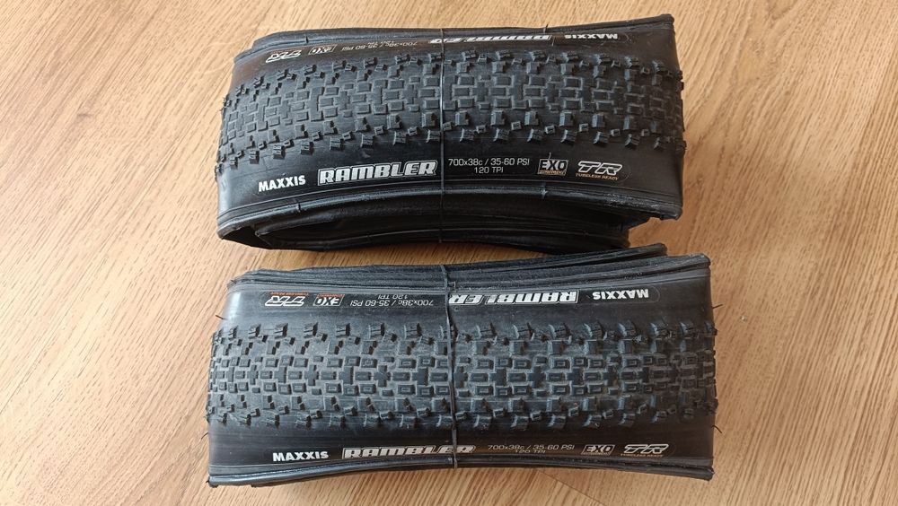 Szutrowe opony Maxxis Rambler 700x38c gravel trekking kompl. z dętkami