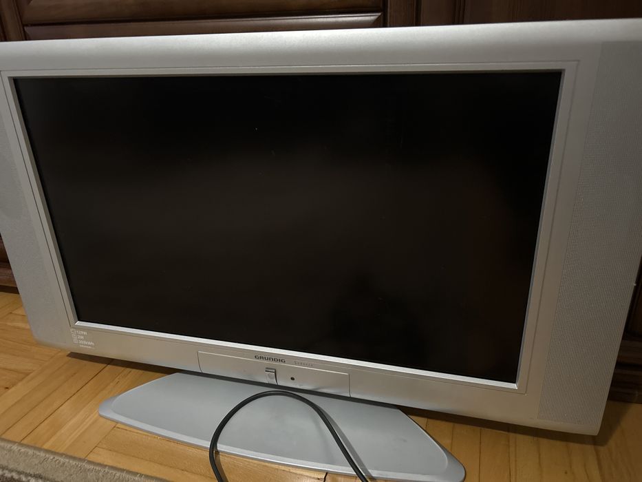 Telewizor GRUNDIG 32 cali