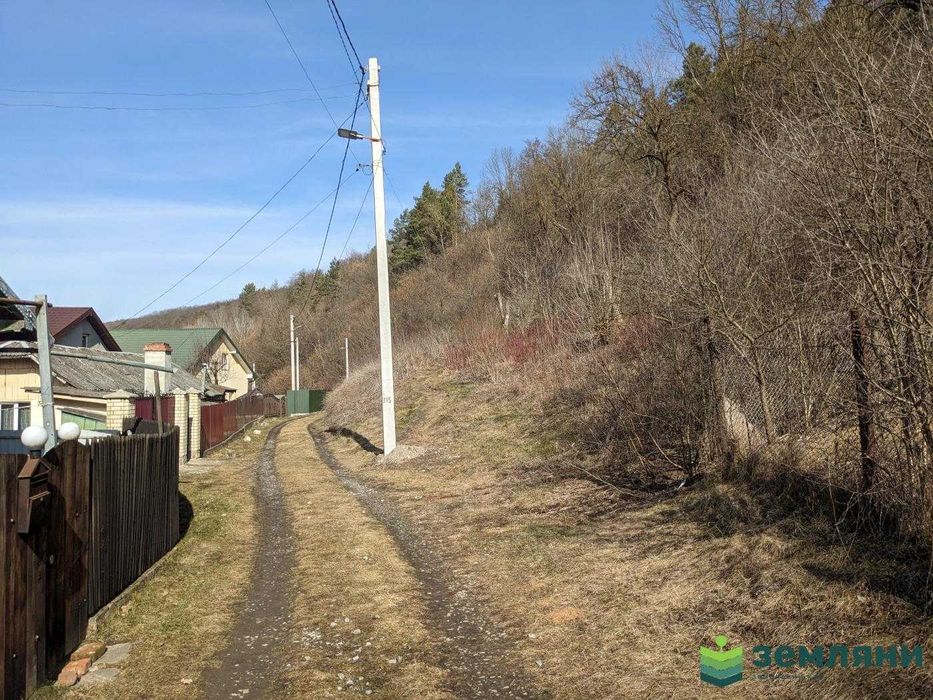 Продається земля 6.5 соток під будівництво с.Вовчинець  вул Лісова (5)