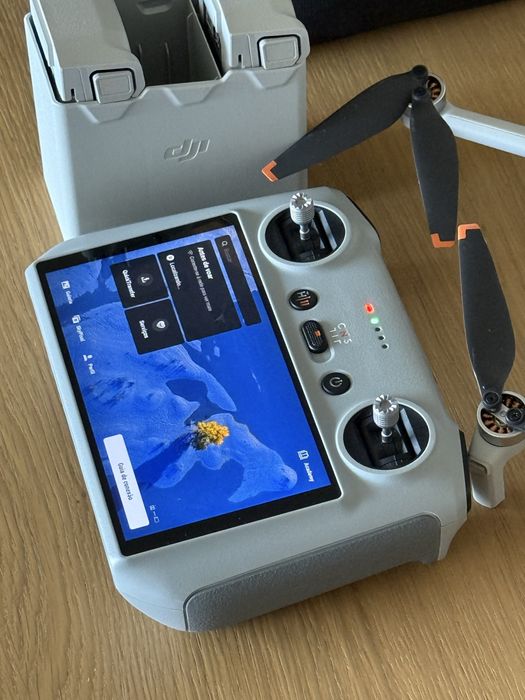 DJI Mini 3 - Fly More Combo