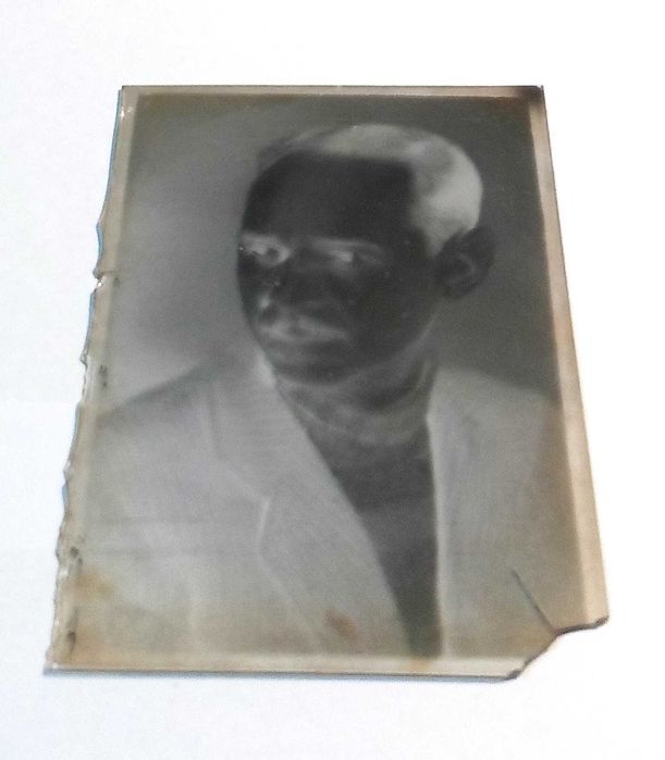 Stare zdjęcie na szkle 9x12 zacni ludzie z Kresów